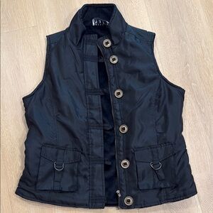 KEREN hart Black Vest with Button Details